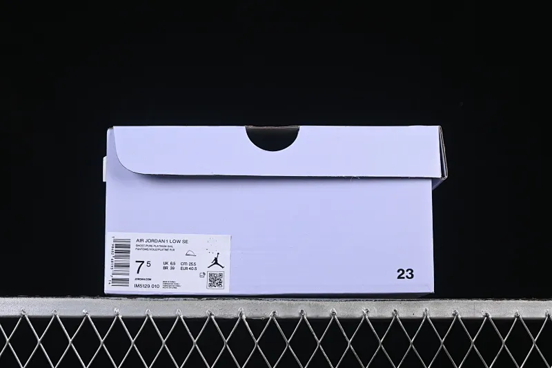 All categories Air Jordan Jordan series basketball shoes Air Jordan 1 Low Air Jordan 1 Low AJ1 Joe 1 plaid royal blue low-top casual sneakers IM5129-010